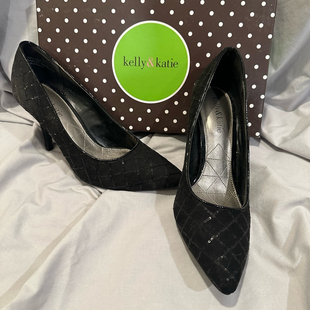 Kelly & Katie Black Women's Shoes